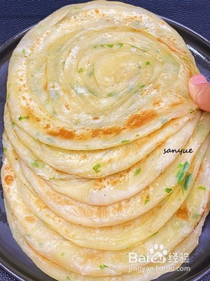 柔软多层的家常葱油饼