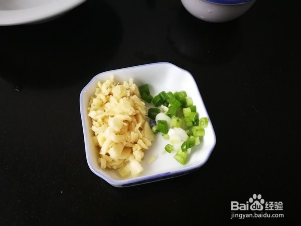 教你做风味盐水鸡