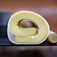 奶香蛋糕卷的做法