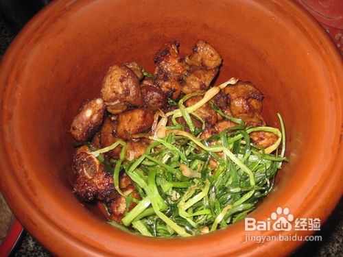 怎样制作香芋焖排骨