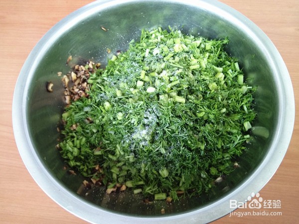 如何制作茴香香菇馅发面蒸饺