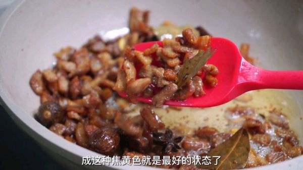 湖南湘西特色米粉独家秘方肉哨臊子