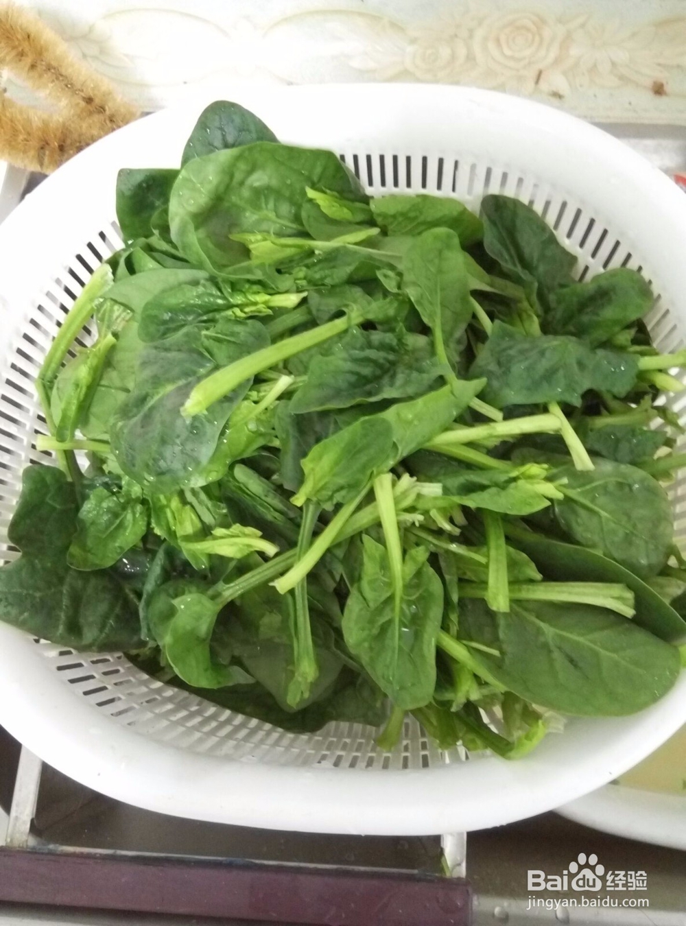 怎么在家自做凉拌菠菜
