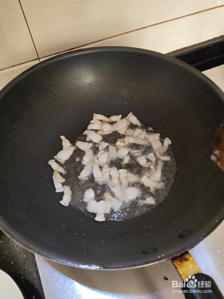 香芹炒肉家常下饭菜！