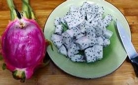 家常火龙果炒虾仁的做法