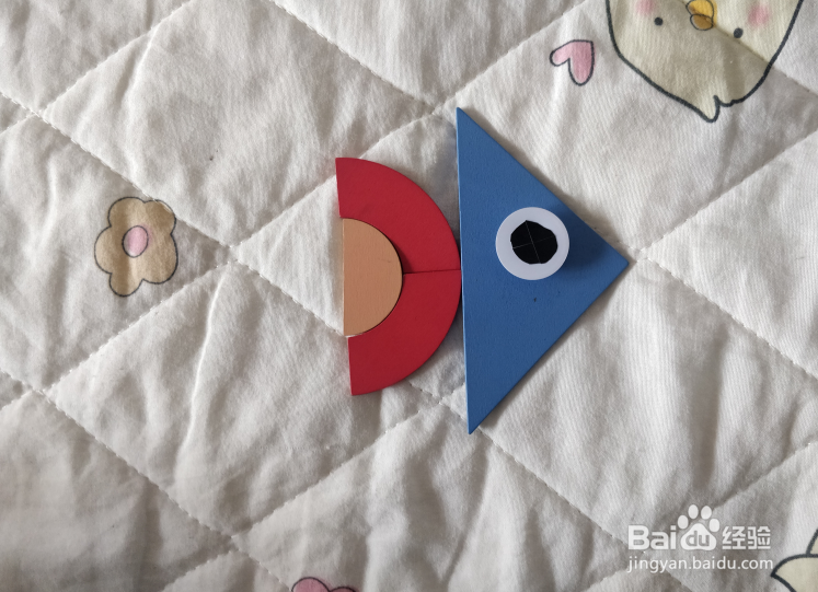 用幼儿积木怎么拼一条热带鱼？