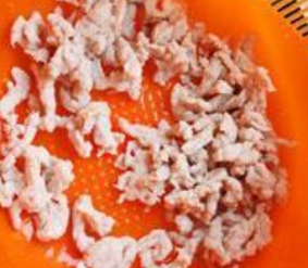 如何制作皮蛋瘦肉粥