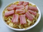 美味的咸肉蒸百叶