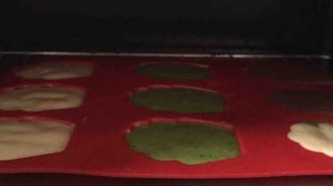 三色玛德琳蛋糕的做法