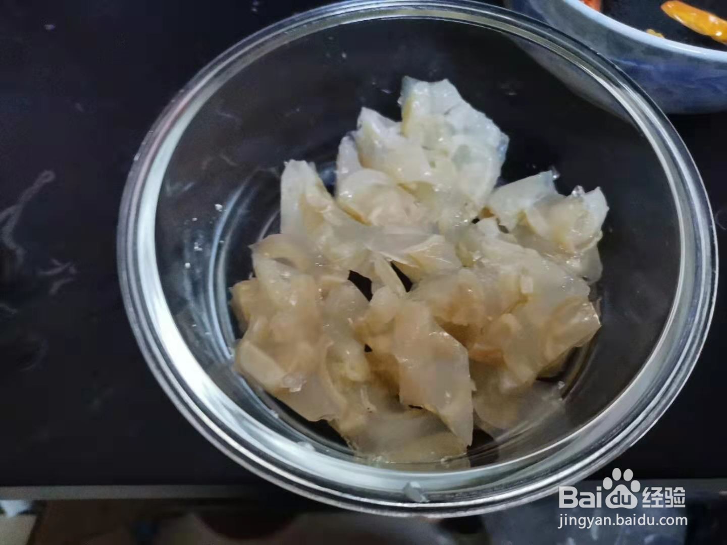 晶莹剔透猪皮冻的家常做法