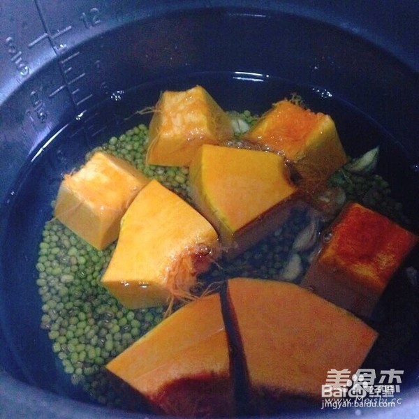 绿豆老南瓜百合汤