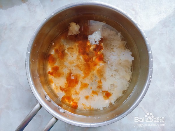 桃胶雪梨羹怎么做