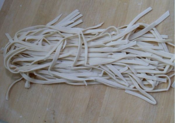 西红柿牛肉手擀面