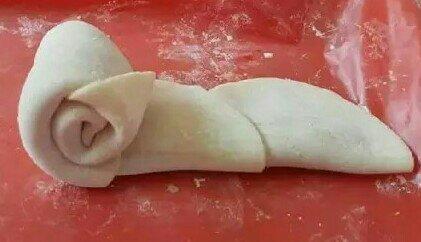 在家也能做的玫瑰饺子