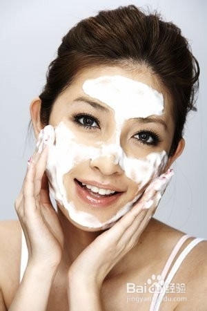 日常使用护肤品的正确顺序