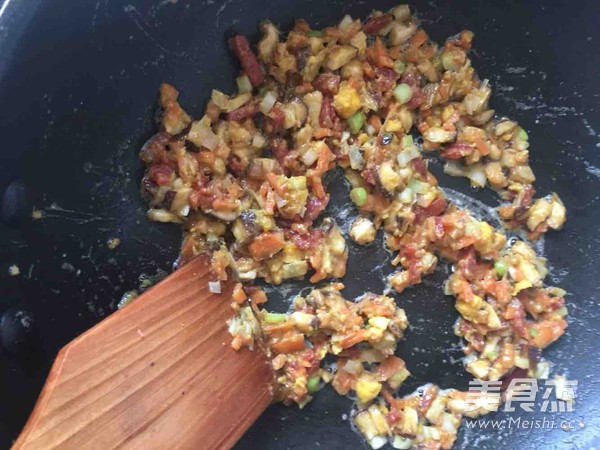 蛋包饭的家常做法