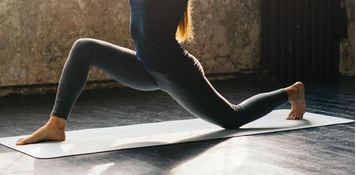 哪些小动作可以帮助女生减掉小肚子?