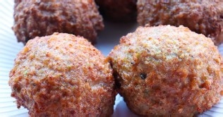 鸡蛋狮子头-冬季美食