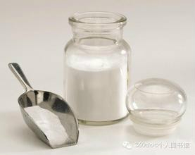 大扫除时怎样把玻璃搽干净