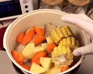 教你怎么做可乐鸡翅煲