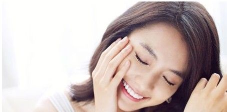 卸妆乳怎么用让脸部变干净