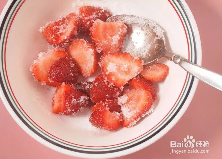 6种办法让你享受冰鲜美味的草莓