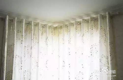 保温墙如何安装窗帘杆