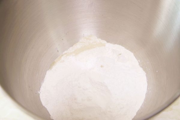 南瓜肉松芝麻包