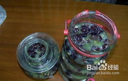 山葡萄酒的制作方法