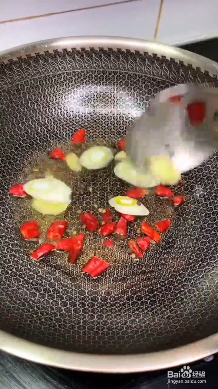如何制作炸鸡蛋