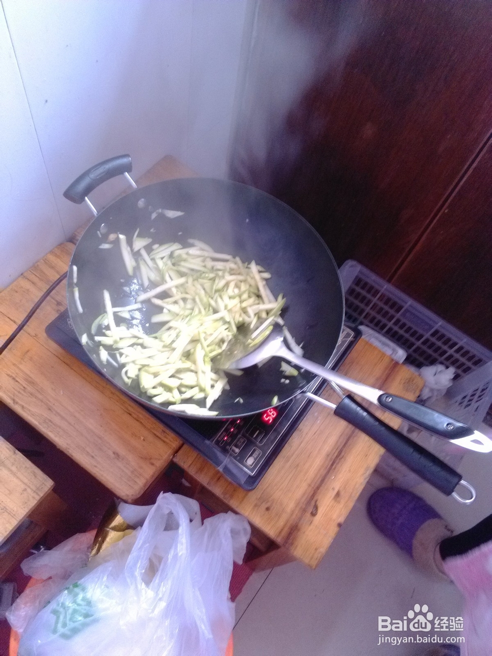 美食制作之清炒西葫芦