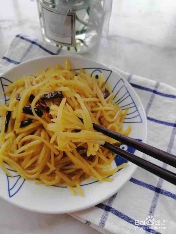酸辣土豆丝的做法
