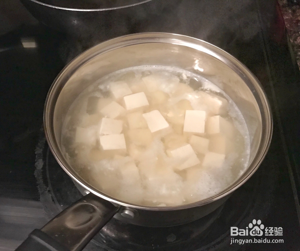 蟹黄咸蛋豆腐海鲜美食教程