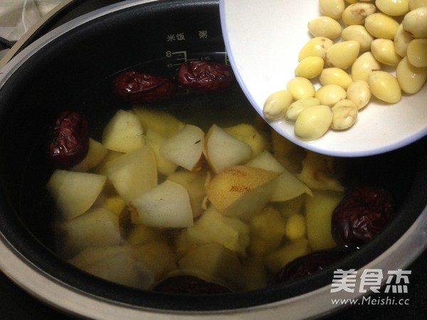 红枣甘蔗秋梨水