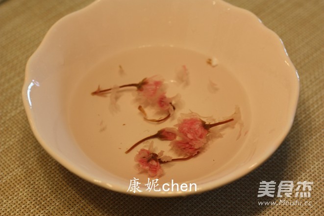 樱花肉松蛋糕卷