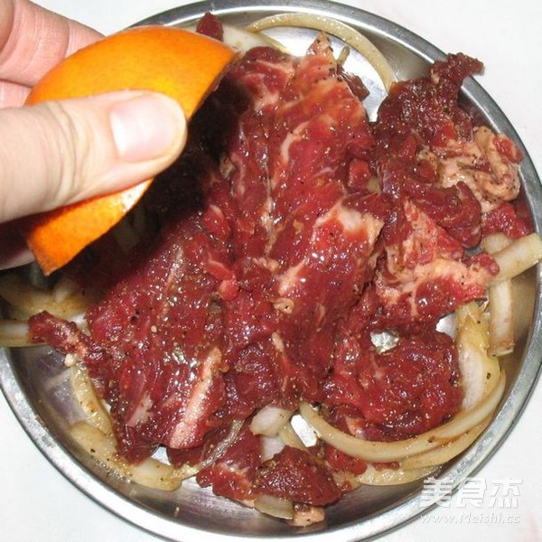 黑椒橙汁小牛排