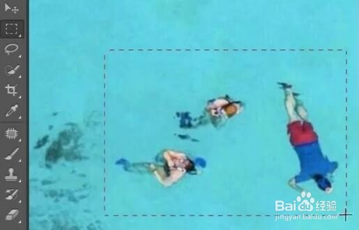 PS去除人物的方法