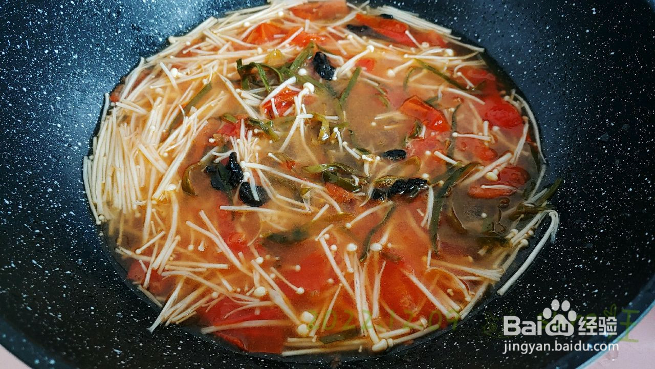 素烩萝卜丸茄汤的做法