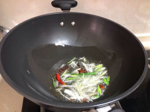 番茄青椒炒面筋