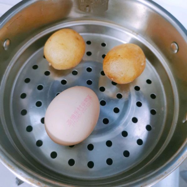 金枪鱼土豆泥沙拉三明治