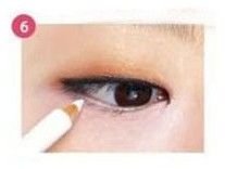 单眼皮的MM怎样画眼妆