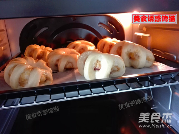 花生椰蓉面包圈