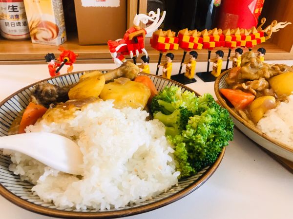 椰浆咖喱鸡肉饭