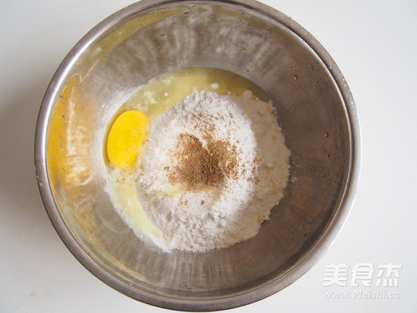 虾仁芝麻鸡蛋饼