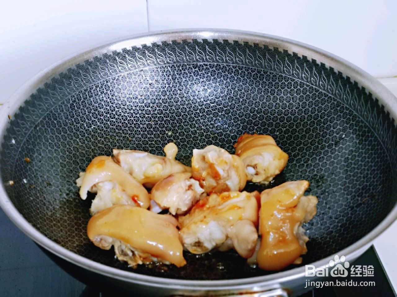 黄豆焖猪蹄的做法
