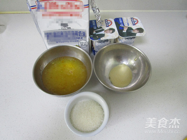 双色慕斯蛋糕