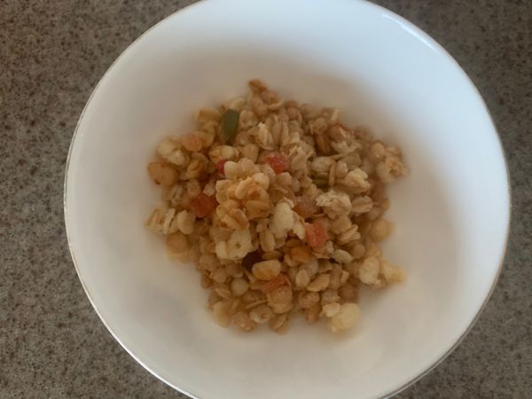 蜜桃菠萝蓝莓思慕雪