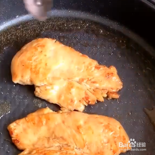 香煎鸡胸肉怎么做