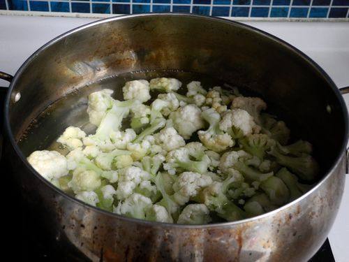 手把手教你做清脆可口的小炒菜花！