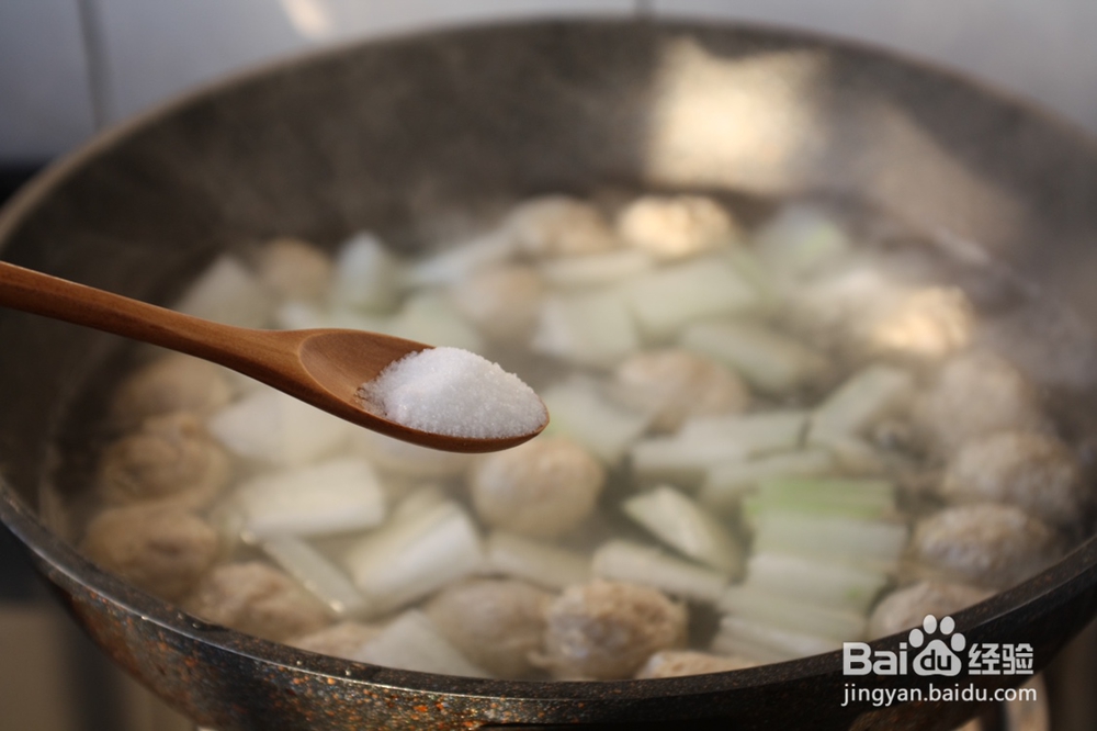 怎么吃都不腻的鸡肉丸子冬瓜汤